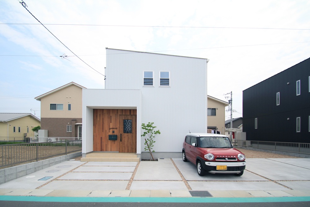 外観写真サムネイル 013