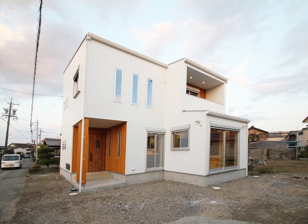 外観写真サムネイル 016